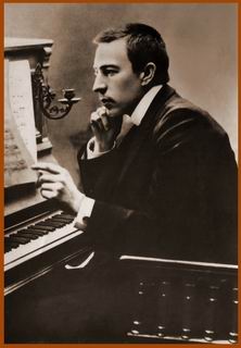 Файл:Sergei Rachmaninoff (msk1900).jpg