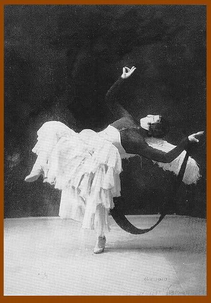 Файл:Caryathis 'La Belle Excentrique' 1921 Colisee-3.jpg